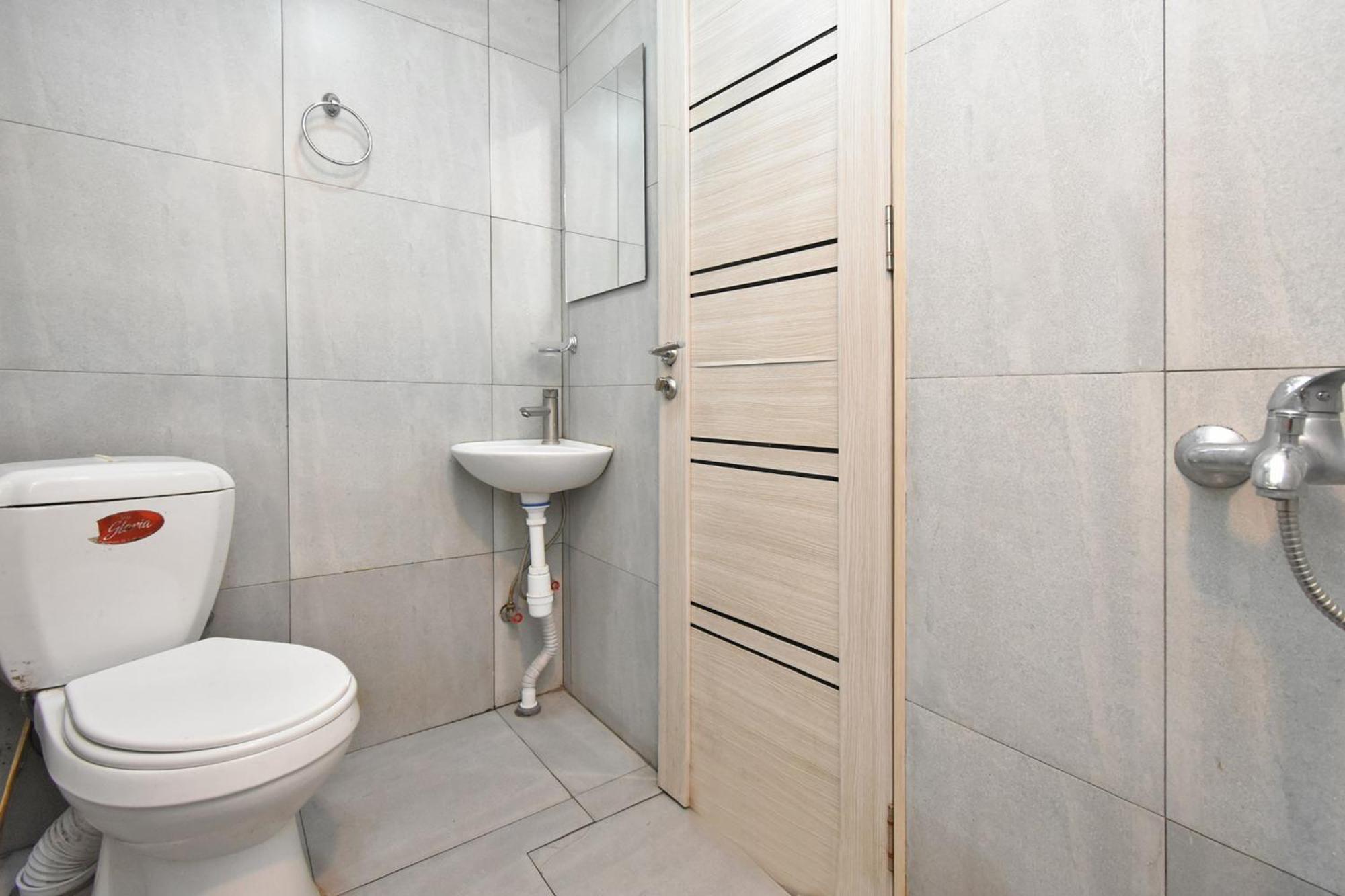 Aaaa Hotell Jerevan Exteriör bild